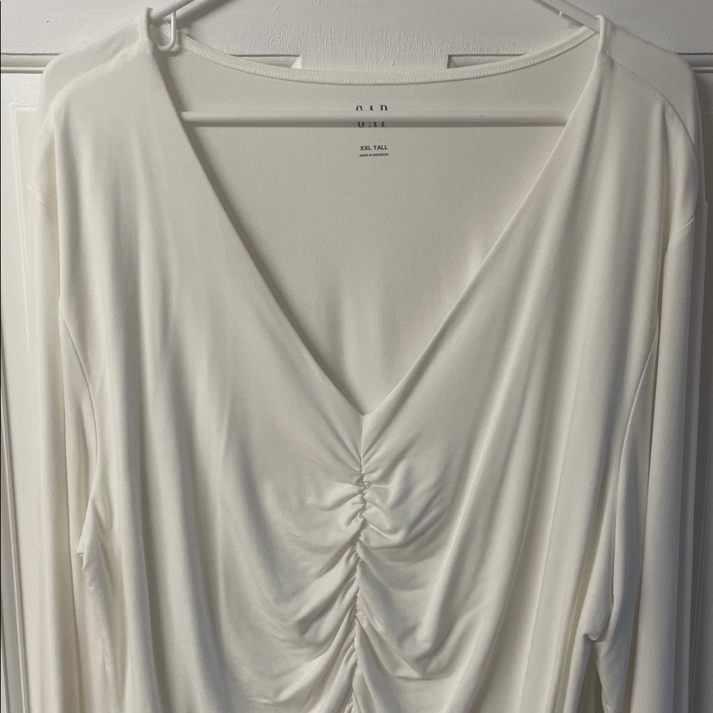 GAP Cream Ruched Blouse - Picture 2 of 13